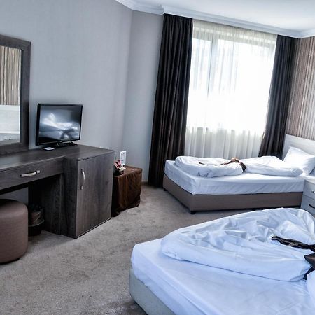 Hotel Nove Svishtov Eksteriør billede